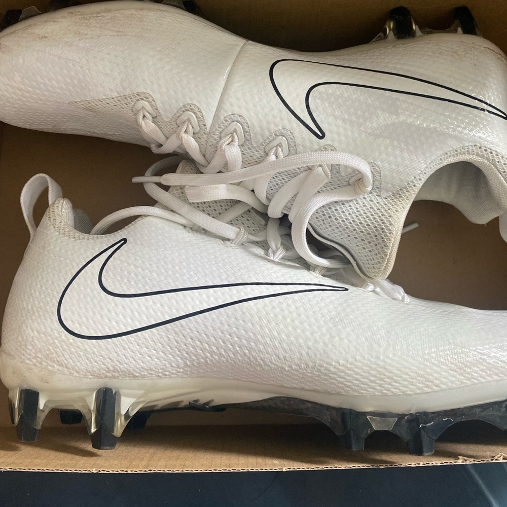 Nike vapor 12 football cleats